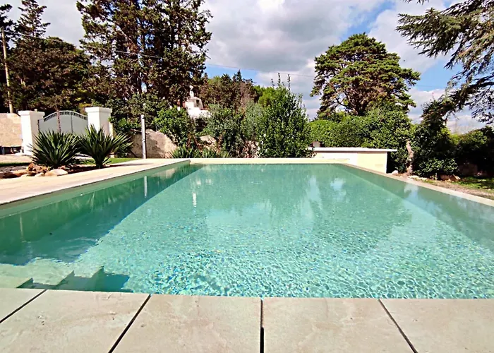 Archidea - Con Piscina Privata Ed Ampio Giardino Villa Specchia