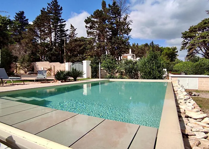 Archidea - Con Piscina Privata Ed Ampio Giardino Specchia