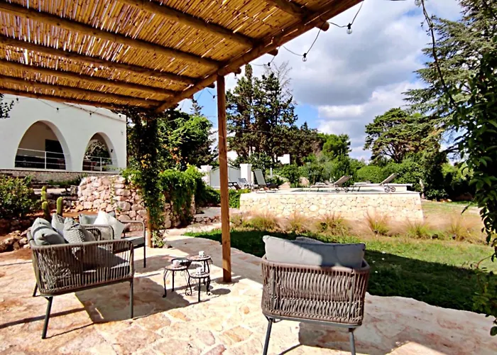 Archidea - Con Piscina Privata Ed Ampio Giardino Villa Specchia