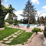 Archidea - Con Piscina Privata Ed Ampio Giardino Villa