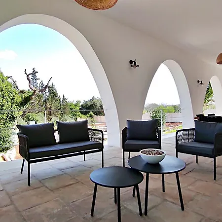 Archidea - Con Piscina Privata Ed Ampio Giardino * Specchia