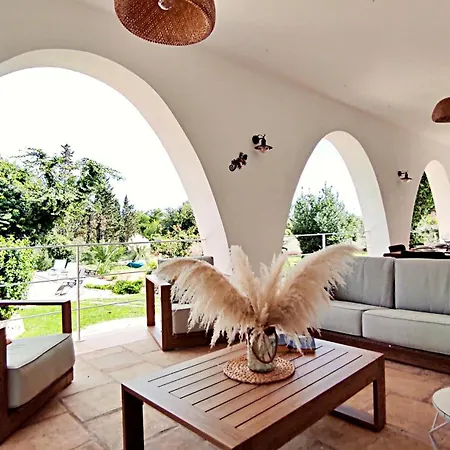 Archidea - Con Piscina Privata Ed Ampio Giardino Villa *